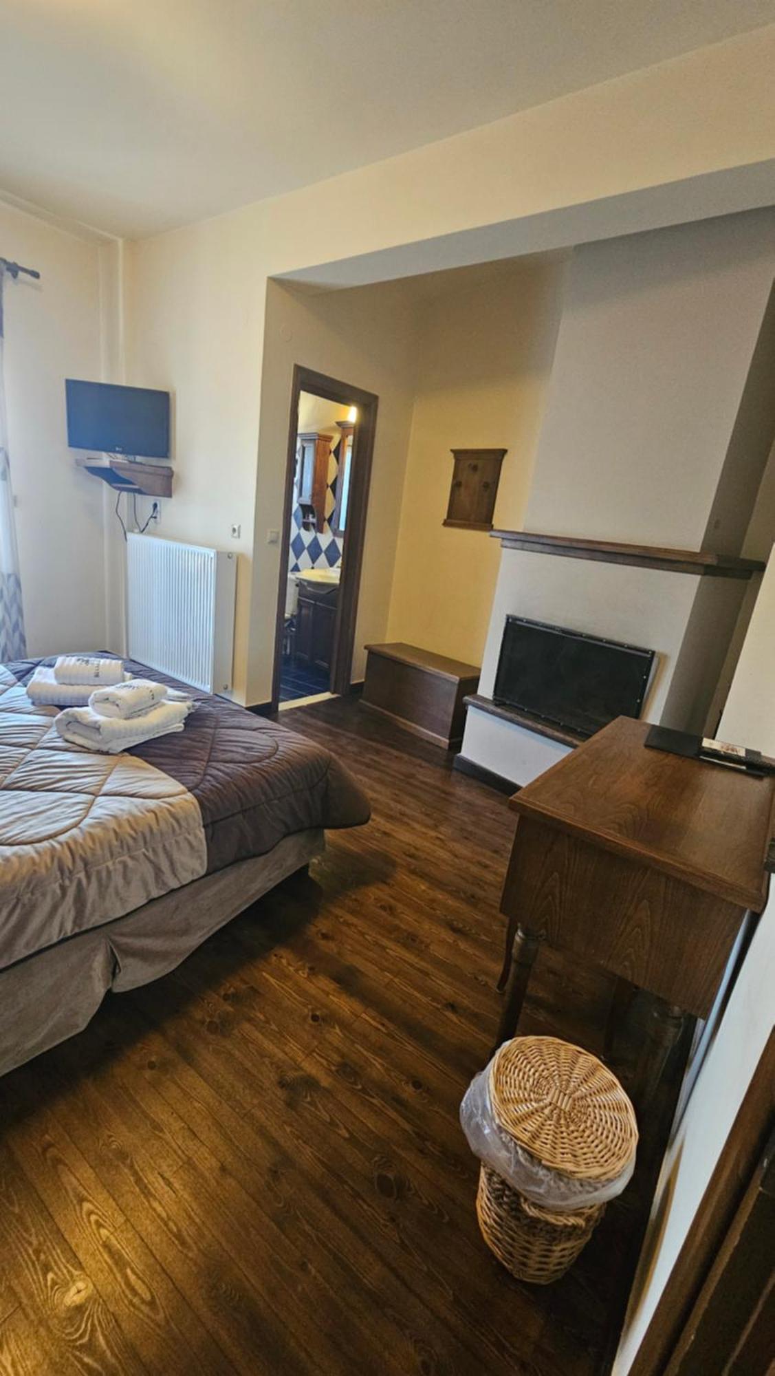 Villa Virginia Hotel Voutiron Esterno foto